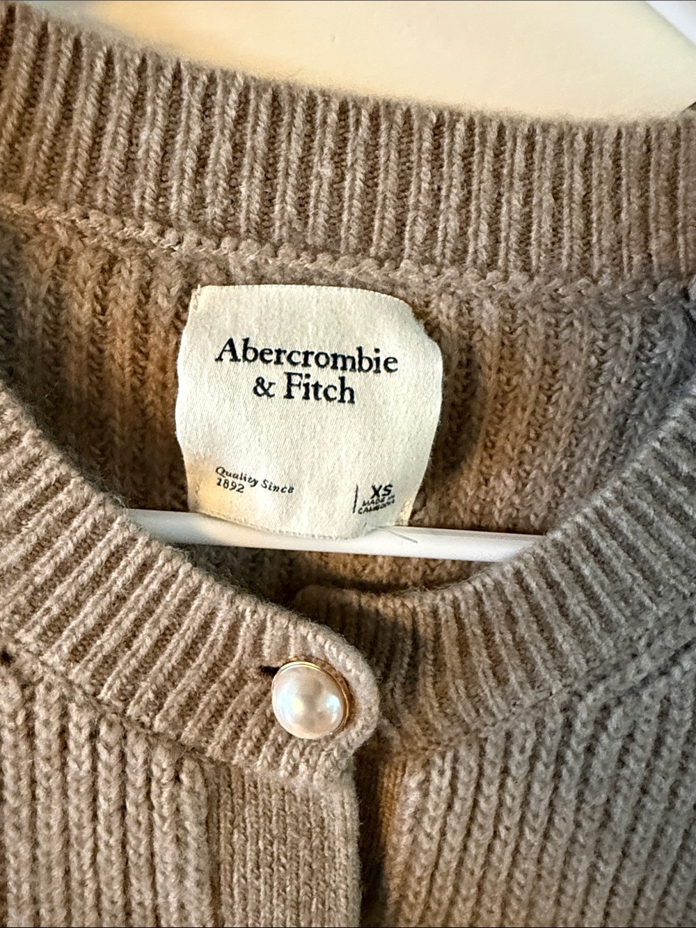 Abercrombie & Fitch Taupe Ribbed Cardigan with Pearl Buttons - Picture 2 of 4